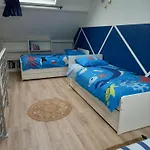 Maison 100m De La Les Pieds Dans L'eau Surtainville